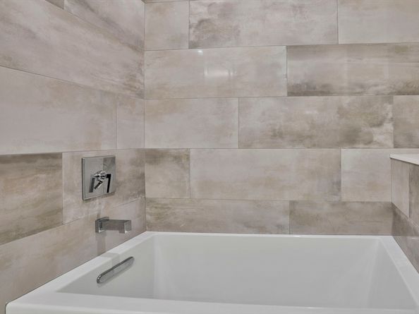 18 Blueberry Lane, Lexington MA 02420