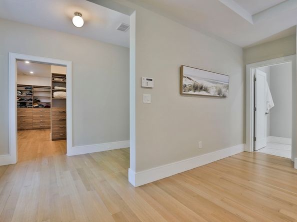 18 Blueberry Lane, Lexington MA 02420