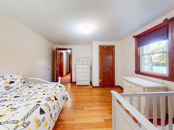 102 Conrad St, Braintree MA 02184