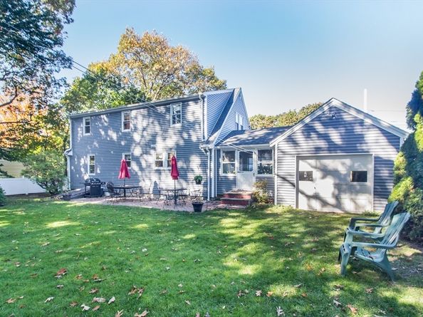 102 Conrad St, Braintree MA 02184