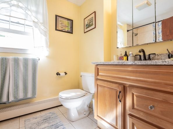 357 Vernon St, Bridgewater MA 02324