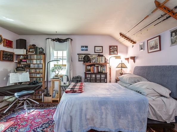 357 Vernon St, Bridgewater MA 02324