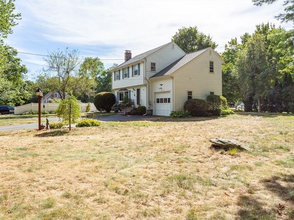 357 Vernon St, Bridgewater MA 02324