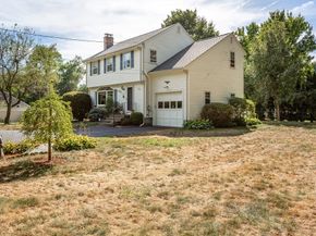 357 Vernon St, Bridgewater MA 02324