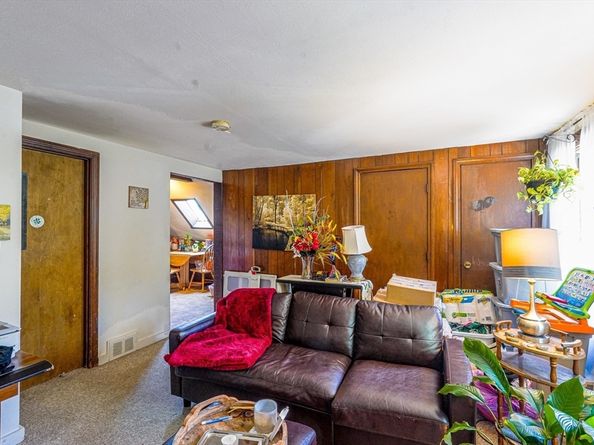21 Arthur St, Quincy MA 02169
