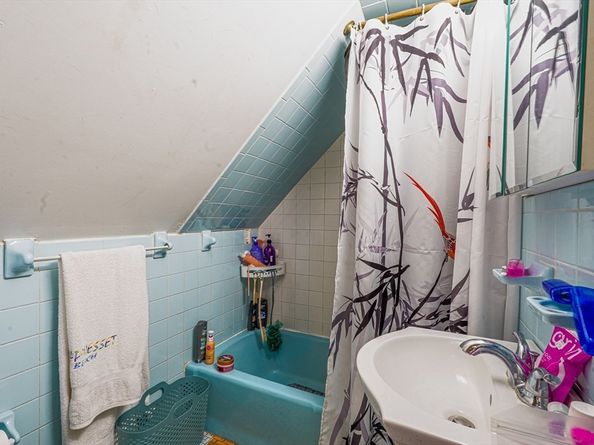 21 Arthur St, Quincy MA 02169