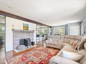 138 Fuller St, Halifax MA 02338