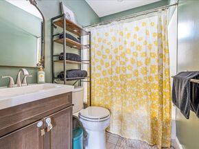 138 Fuller St, Halifax MA 02338