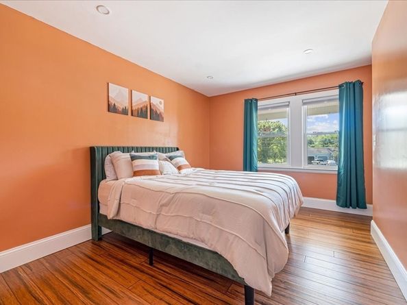138 Fuller St, Halifax MA 02338
