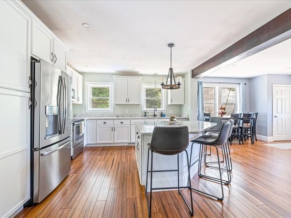 138 Fuller St, Halifax MA 02338