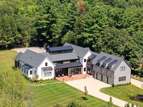 195 Lincoln Rd, Walpole MA 02081