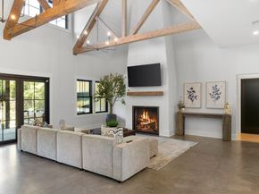 195 Lincoln Rd, Walpole MA 02081