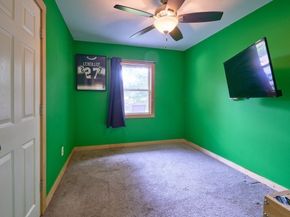 6 Pitcairn Ave, Leicester MA 01524