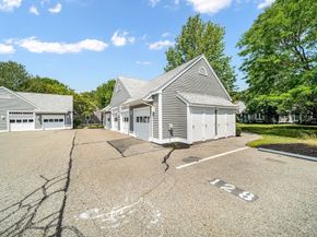 128 Audubon Dr 128, Acton MA 01720