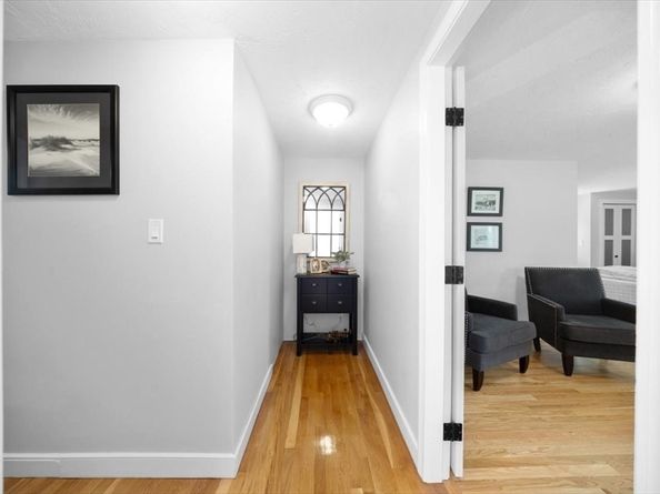 338 Thacher St, Milton MA 02186