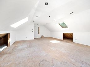 338 Thacher St, Milton MA 02186