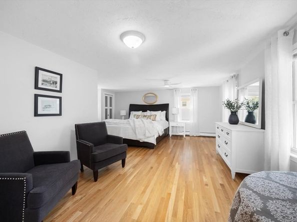 338 Thacher St, Milton MA 02186