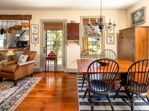 20 Cannon St, Mattapoisett MA 02739