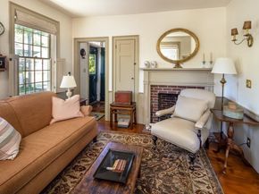 20 Cannon St, Mattapoisett MA 02739