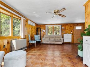 95 Bedford St, Burlington MA 01803