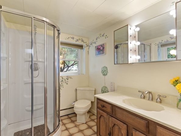 40 Faulkner Ave, Wilmington MA 01887