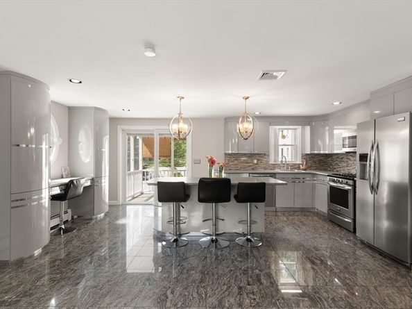 40 Faulkner Ave, Wilmington MA 01887