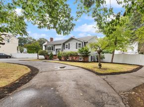 40 Faulkner Ave, Wilmington MA 01887