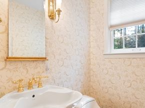 2 Knollwood Drive, Dover MA 02030