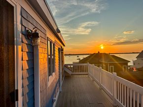 12 Wolcott St, Weymouth MA 02191