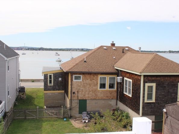 12 Wolcott St, Weymouth MA 02191