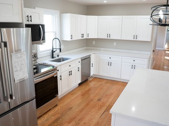 74 Sylvan St, Danvers MA 01923