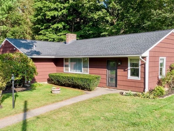 7 Church St Ext, West Brookfield MA 01585