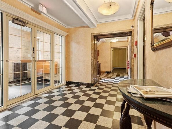 3 Arlington St 31, Cambridge MA 02140