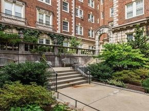 3 Arlington St 31, Cambridge MA 02140