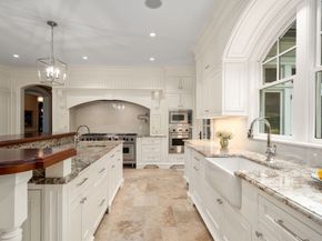 448 & 454 Concord Rd, Weston MA 02493