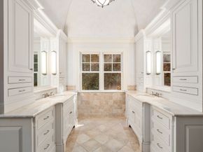 448 & 454 Concord Rd, Weston MA 02493