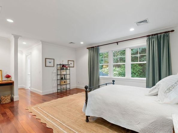 448 & 454 Concord Rd, Weston MA 02493