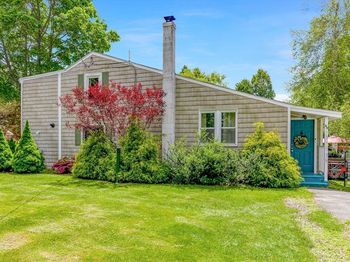 68 Cottage Rd