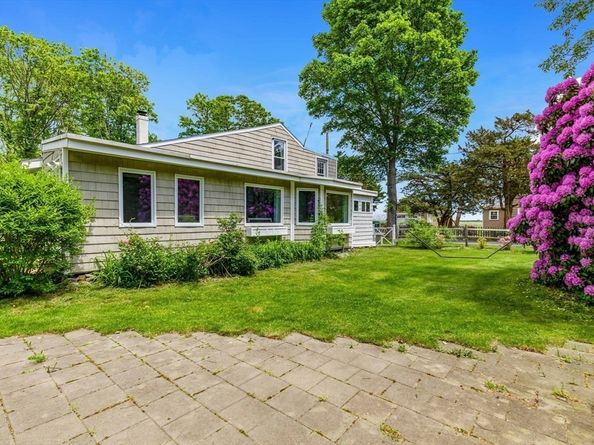 68 Cottage Rd, Newbury MA 01951