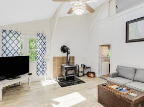 68 Cottage Rd, Newbury MA 01951