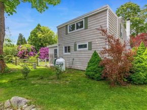 68 Cottage Rd, Newbury MA 01951