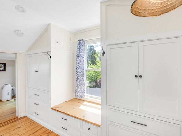 68 Cottage Rd, Newbury MA 01951