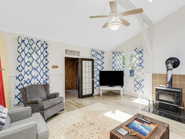 68 Cottage Rd, Newbury MA 01951