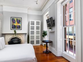 40 Temple Street, Boston MA 02114
