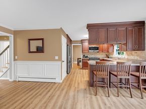 24 Cricket Drive, Sturbridge MA 01566