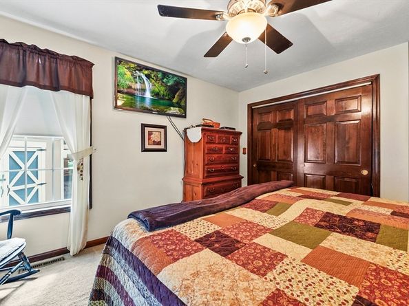 26 Marychris Drive, Hudson MA 01749