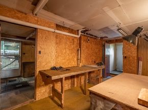 70 Quaboag St, Brookfield MA 01506