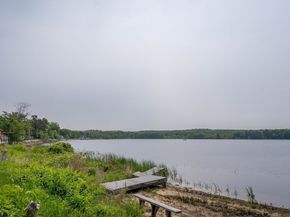 70 Quaboag St, Brookfield MA 01506