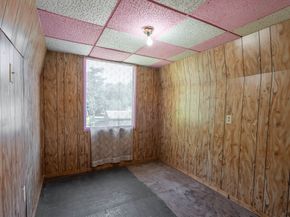 70 Quaboag St, Brookfield MA 01506