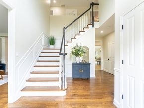 11 Whirty Circle, Hopkinton MA 01748